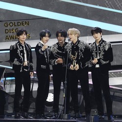 TXT Collab Bareng UNICEF Buat Kampanye Mental Health