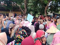 Bentrok Warga 2 Desa di Bima Memanas, Warga Geruduk Kantor Polisi