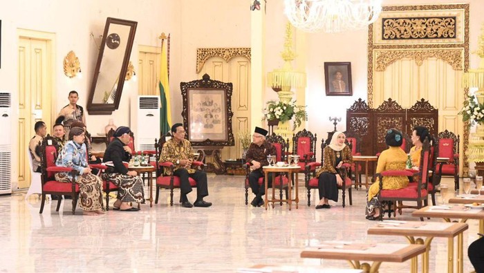 Wapres Maruf Amin kunjungi Pura Pakualaman