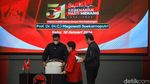 Aksi Sigap Prananda Prabowo Bantu Megawati