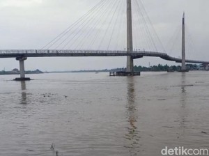 Debit Sungai Batanghari Status Siaga II, Kota Jambi Waspada Banjir