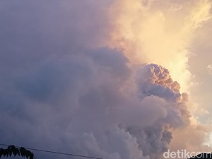 Gunung Lewotobi Laki-laki Kembali Erupsi, Warga Diimbau Jauhi Radius 4 Km