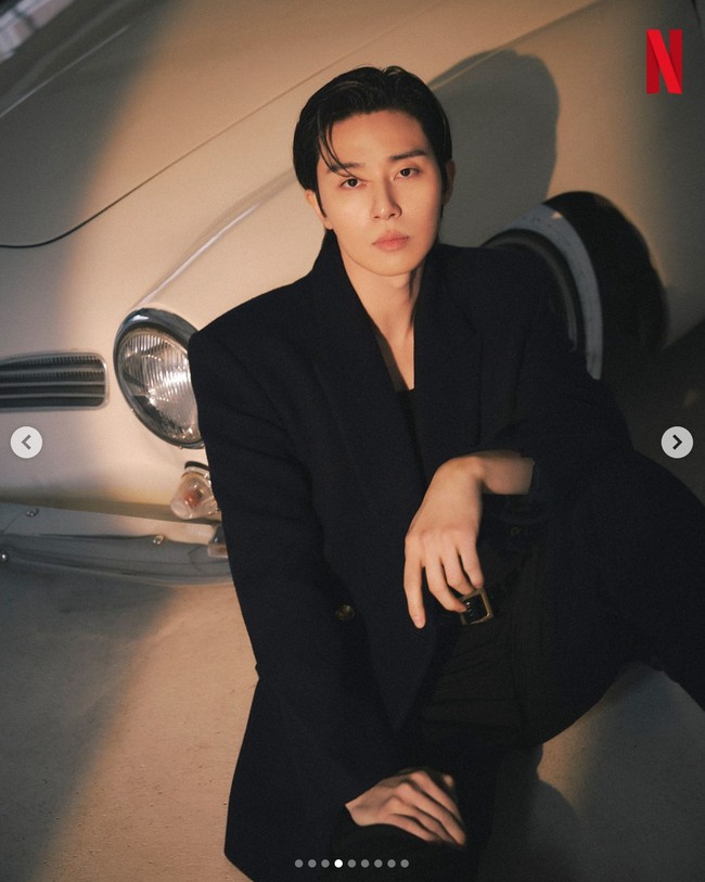 Han So Hee dan Park Seo Joon menjalani pemotretan untuk promosi drama Korea Gyeongseong Creature