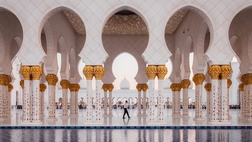 Ilustrasi kapan bulan Rajab 1445 H/2024.