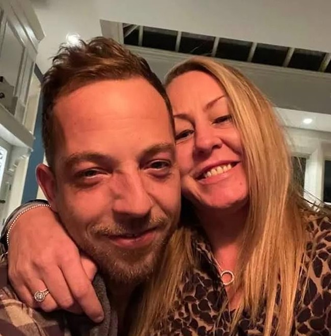 Gill Catchpole meninggal pada hari Jumat (5/1/2024). Istri James Morrison itu tewas dalam usia 45 tahun. Foto: Dok. Instagram