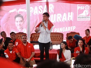 Disambati Pedagang Mi Ayam, Kaesang Langsung Borong: Saya Beli 200