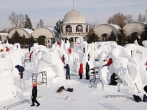 Melihat Kompetisi Pematung Salju di Festival Es Harbin