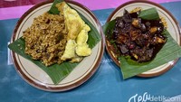 Seporsi nasi goreng babat di sini dibanderol sekitar Rp 25.000. Selain ada babat sebagai kondimen, nasi goreng di sini juga disajikan dengan telur dadar. Foto: detikcom