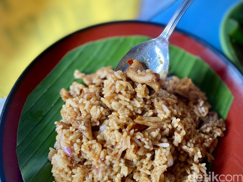 Nasi goreng babat di Semarang