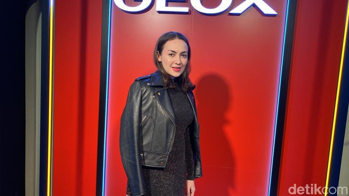 Rianti Cartwright di Acara Geox Hong Kong