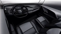 Meski serba minimalis, VinFast VF 3 disebut-sebut akan memiliki fitur-fitur unggulan, seperti sistem infotainment 10 inci dengan Android Auto dan Apple CarPlay. Kemudian soal akomodasi, kursi baris kedua mobil ini kabarnya bisa dilipat, yang memungkinkan model ini mampu membawa bagasi hingga 550 liter. Foto: Dok. VinFast