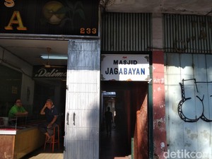 Jagasatru dan Jagabayan, Saksi Ketegangan Antara Cirebon dan Galuh