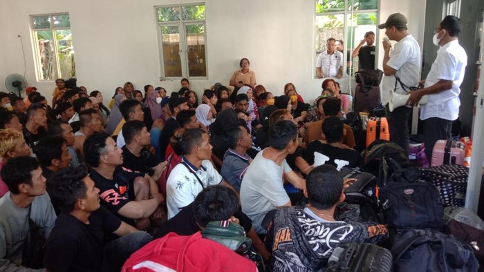 127 PMI ilegal yang terdampar di Pantai Labu. Foto: Dok. Polresta Deli Serdang