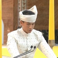 Pangeran Mateen menikahi Anisha Rosnah dengan mas kawin 1.000 Ringgit (atau Dollar Brunei). Sang pangeran melafalkan akad dalam satu tarikan nafas dan berjalan lancar. Foto: Dok. Instagram @tmski.updates