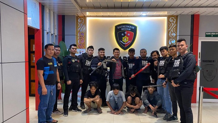 Anggota geng motor bersajam di Medan ditangkap polisi. (Istimewa)