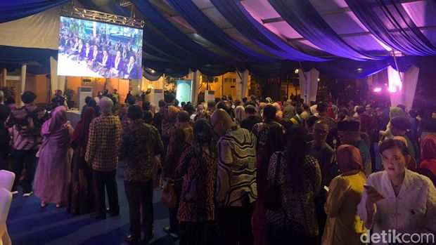 Antrean tamu Pahargyan atau resepsi Dhaup Ageng Pakualaman, Jogja, Kamis (11/1/2024).
