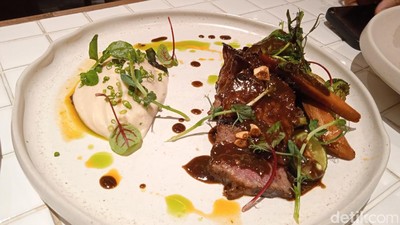 Yummy! Ada Rawon yang Dimasak 36 Jam dan Menu Asia Unik di Sini