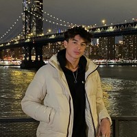 Kini sudah beranjak dewasa, Eddy juga memiliki penggemar yang cukup banyak di Instagram. “kenapa yah ganteng banget,” komentar salah satu netizen. “Follow dia dr kecil Masha Allah Eddy udh Bujang,” komentar lain. Foto: Instagram/@eddy_mm