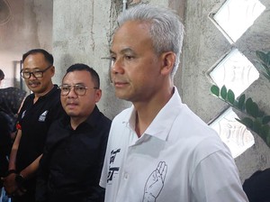 Dilaporkan ke Bawaslu Solo, Ganjar Bantah Bagi-bagi Voucher saat CFD