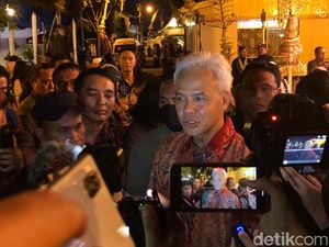 Ganjar Cerita Kedekatan dengan Paku Alam X Saat Hadiri Pahargyan Dhaup Ageng