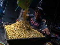 Harga Kedelai Impor Naik