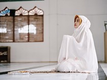 Doa Nurun Nubuwwah: Bacaan Lengkap dan Manfaatnya bagi Muslim