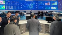 Menhub juga berkesempatan mengunjungi COMAC Aircraft Operation Support Control Center.