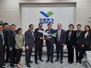Intip Markas Produsen Pesawat China COMAC yang Disambangi Menhub