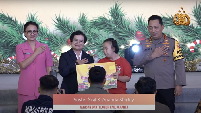 Kapolri di Perayaan Natal Mabes Polri