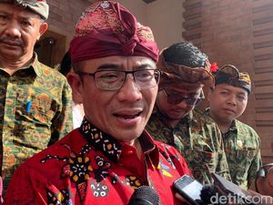 Hasyim Asyari sudah Diberhentikan Sementara Undip Sebagai Dosen