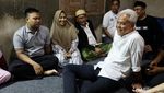 Momen Ganjar Menginap di Rumah Warga di Tegal