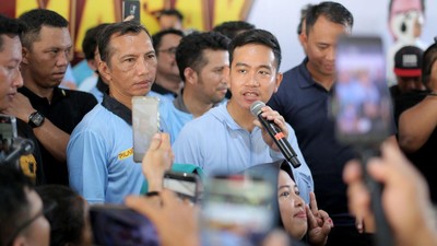 Momen Gibran Menyapa Masyarakat Banyuwangi