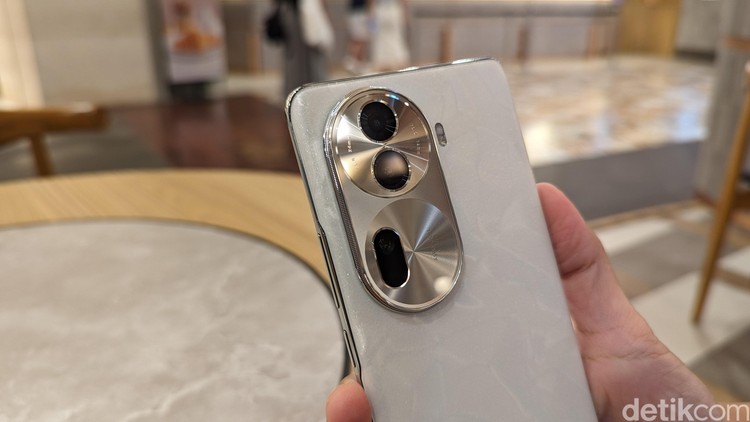 Oppo Reno 11 Pro