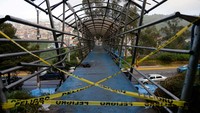 Kaburnya Fito dan penetapan keadaan darurat memicu respons geng-geng kriminal setempat, yang menyulut kerusuhan di penjara-penjara, menyandera puluhan sipil penjara, menyerbu studio televisi dan melepas tembakan saat siaran langsung, memicu ledakan di tempat umum, dan menculik tujuh personel kepolisian. 