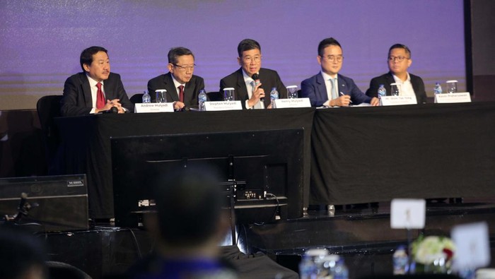 Produsen United Bike Siap IPO Incar Dana Segar Rp 400 M PT Terang Dunia Internusa yang dikenal sebagai produsen United Bike, bersiap melantai di BEI. Perusahaan mengincar dana segar hingga Rp 400 miliar.