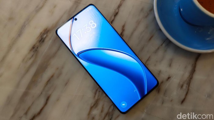 Realme 12 Pro Plus