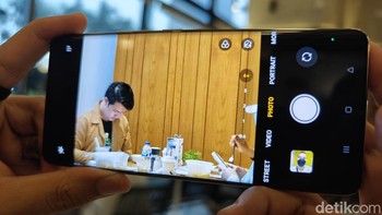 Hasil zoom optic 3x dan 6x cukup ciamik, patut kamu nantikan detrikers. Foto: Adi Fida Rahman/detikINET