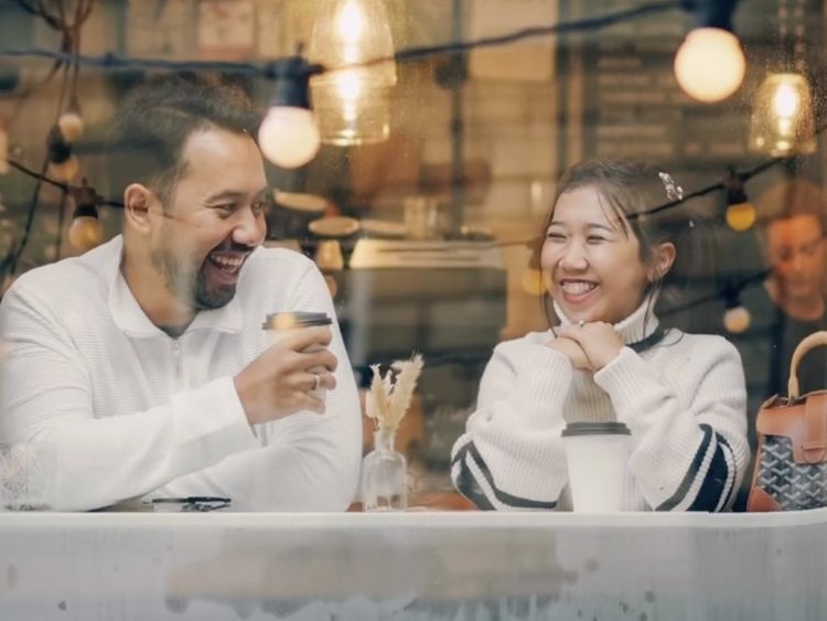 Kiky Saputri Hamil, Ini Momen Asyiknya Saat Kulineran di Luar Negeri