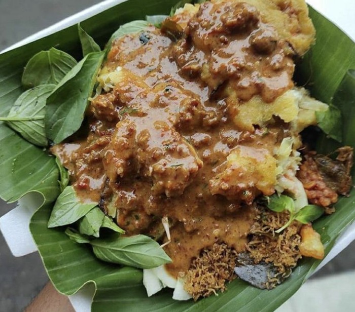 Sedep Mantep! Ini 5 Tempat Makan Sego Pecel Enak di Jakarta