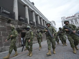 Ekuador Mencekam, Gangster Sandera 178 Penjaga-Staf Penjara