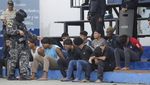 Tampang Gangster yang Berani Bajak Stasiun TV di Ekuador