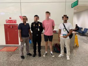 WN Kazakhstan Diusir dari Bali, Bukannya Investasi Malah Ngajar Renang