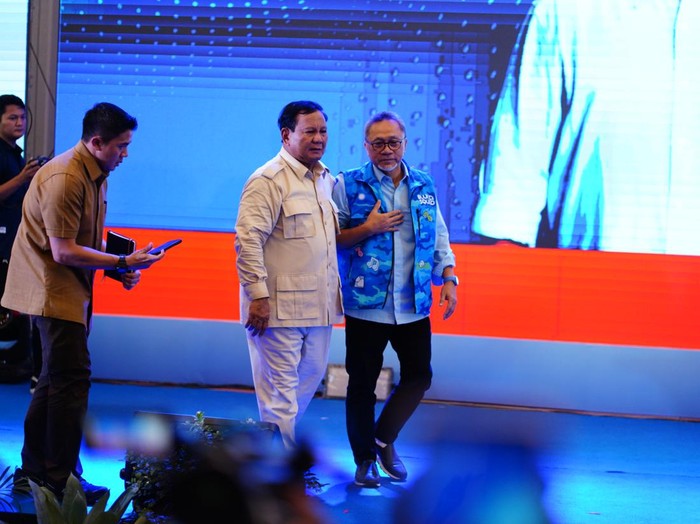 Zulkifli Hasan dan Prabowo Subianto