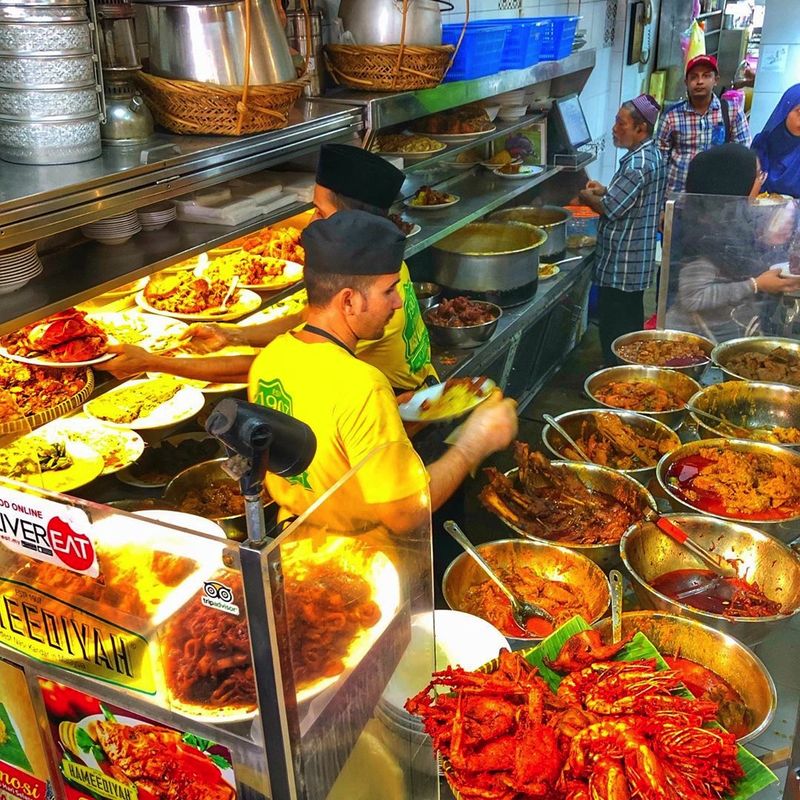 4 Hari Tanpa Air, Warung Nasi Kandar Ini Rugi Rp 100 Juta!