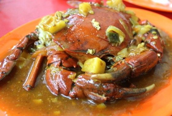5 Warung Seafood Tenda Kaki Lima Ini Sukses Bertahan Puluhan Tahun