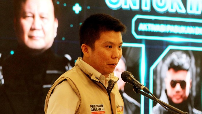 Aktivasi Pasukan Digital Diaspora Menangkan Prabowo-Gibran Relawan Diaspora yang merupakan WNI dan tinggal di 12 negara ini siap memenangkan Prabowo-Gibran di Pilpres 2024.