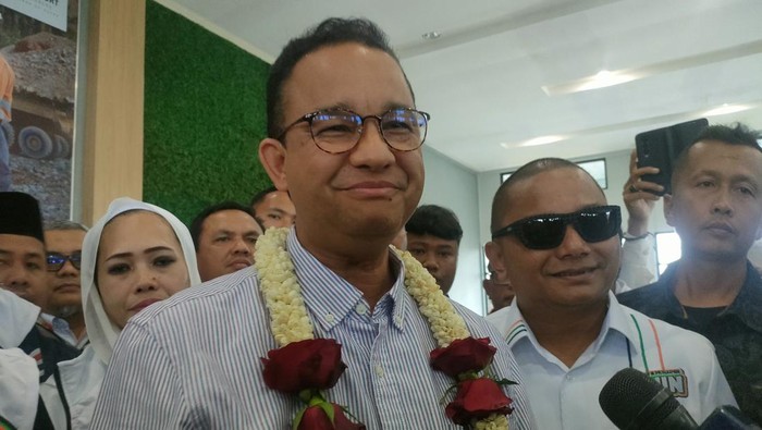 Anies Baswedan tiba di Tapteng, Sumut (Dwi/detikcom)