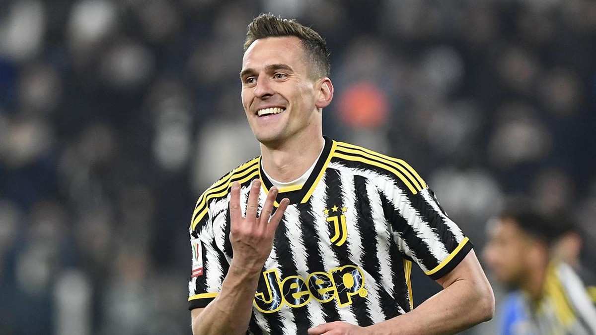 Arkadiusz Milik. (Foto: REUTERS/MASSIMO PINCA)