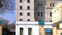 Ada sentuhan tangan Penguasa Austria pada perjalanan bir Hubertus Brewery. Bir ini mendapatkan penghargaannya pada 1454 dari Duke of Austria, King of Bohemia and Hungary. Foto: Oldest.org