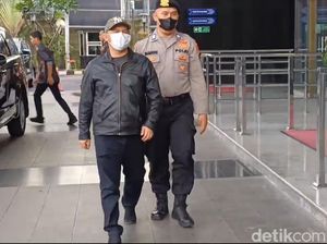 Tiba di KPK Usai Terjaring OTT, Bupati Labuhanbatu Langsung Diperiksa
